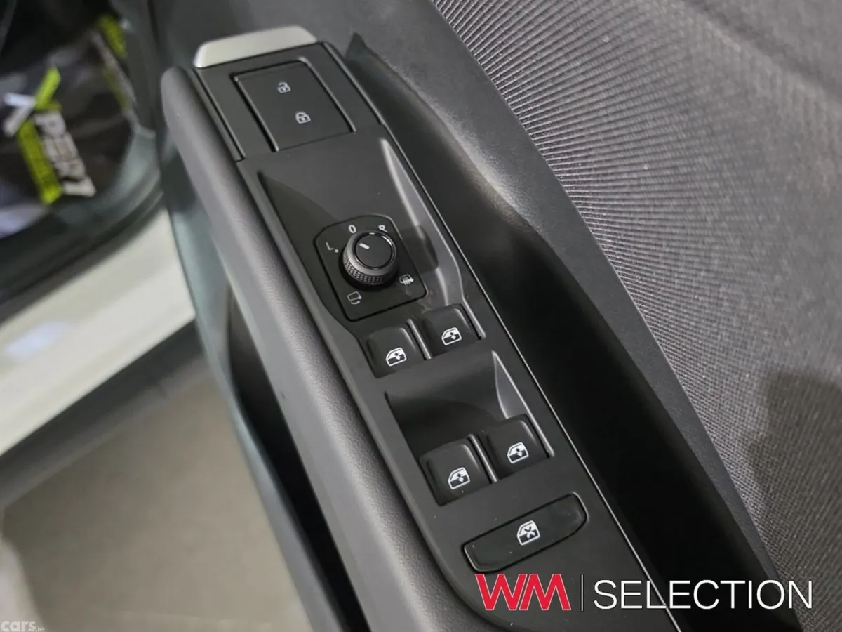 Volkswagen T-Roc Hatchback, Petrol, 2026, White