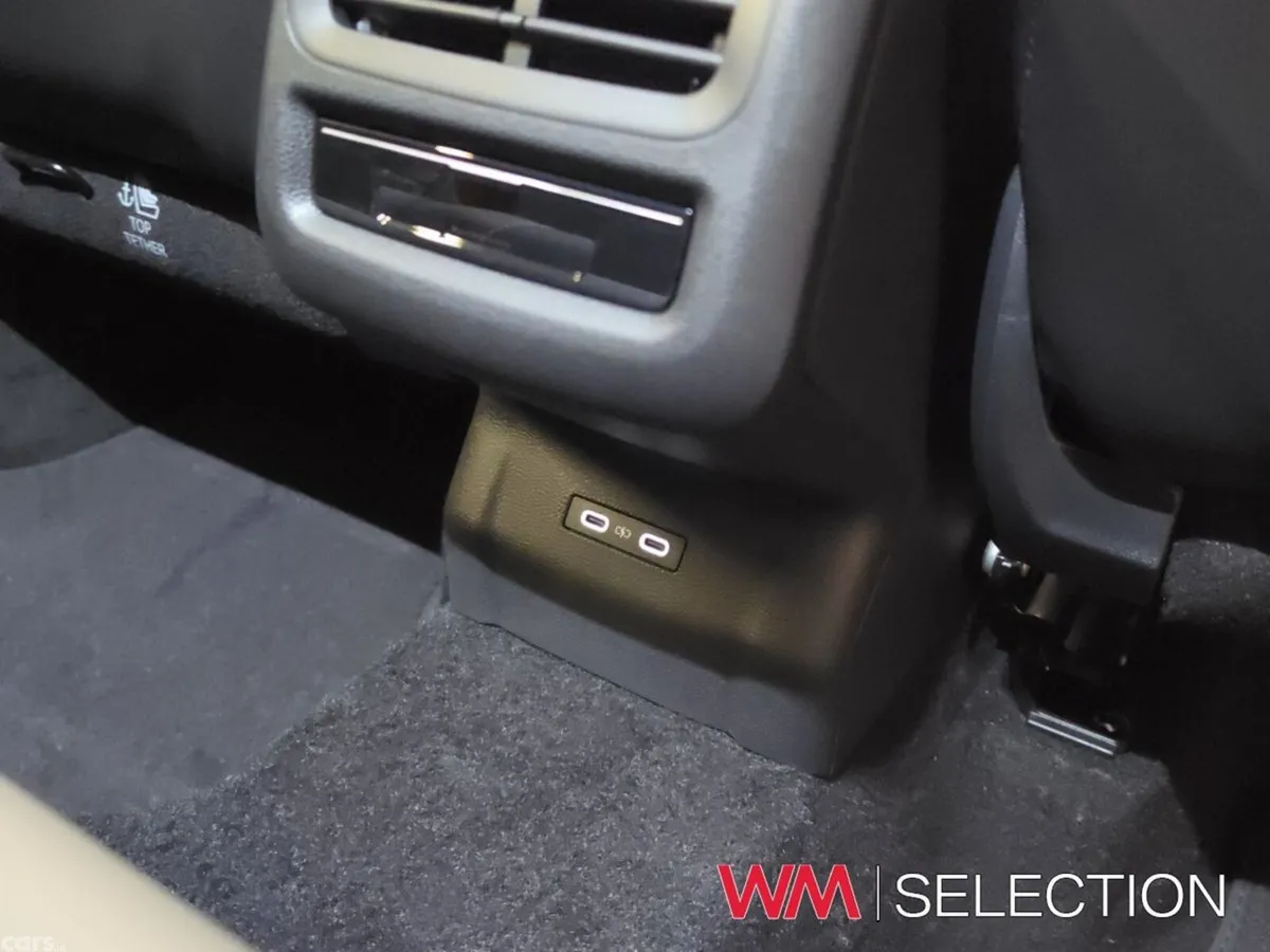 Volkswagen T-Roc Estate, Petrol, 2026, Black