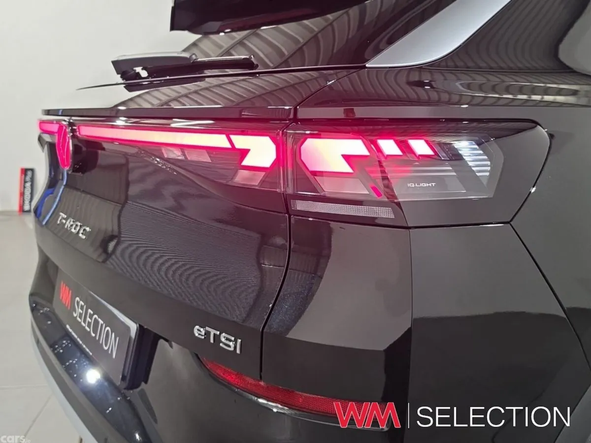 Volkswagen T-Roc Estate, Petrol, 2026, Black