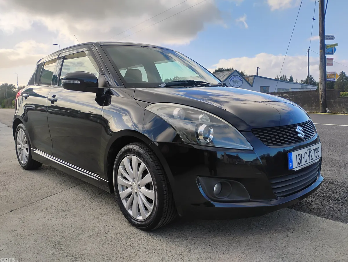 Suzuki Swift Hatchback, Petrol, 2013, Black