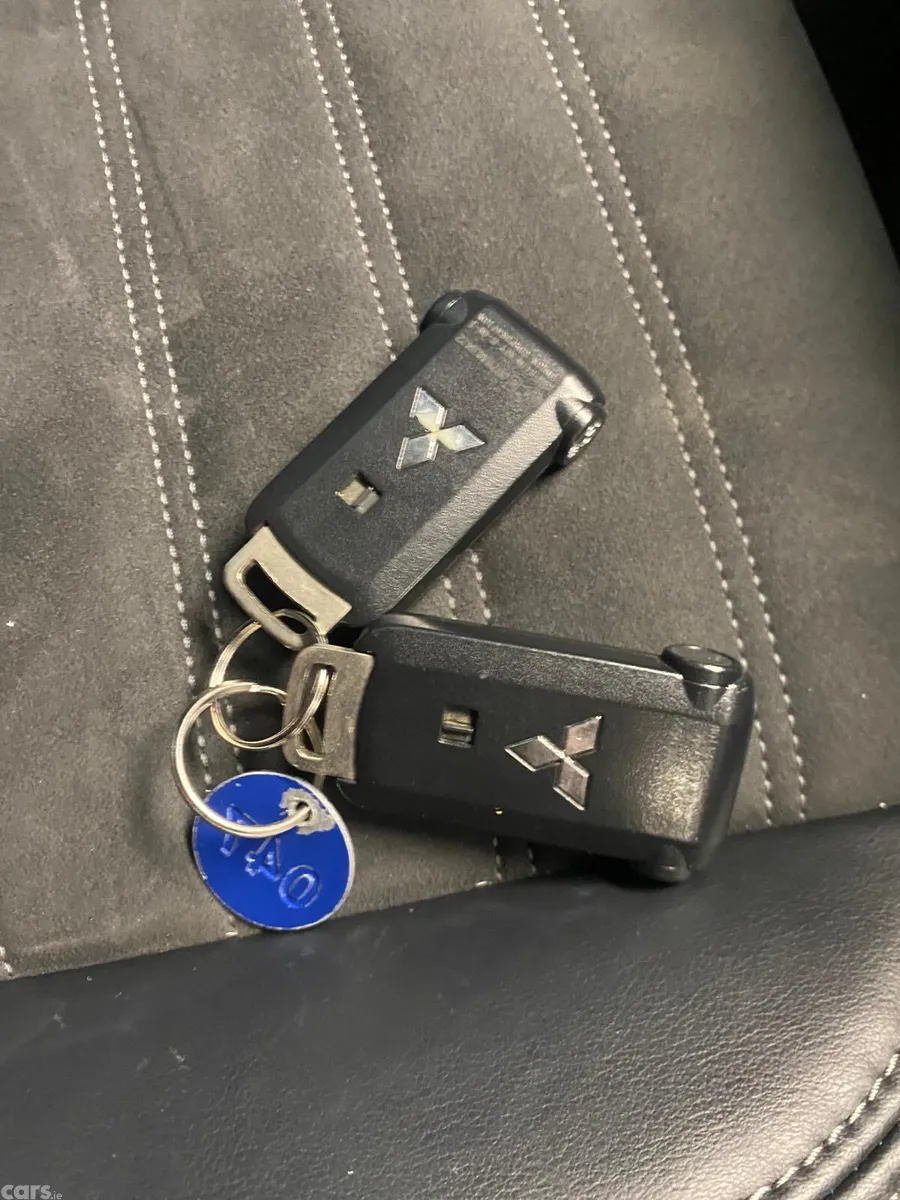 Mitsubishi Outlander SUV, Petrol Plug-in Hybrid, 2019, Grey