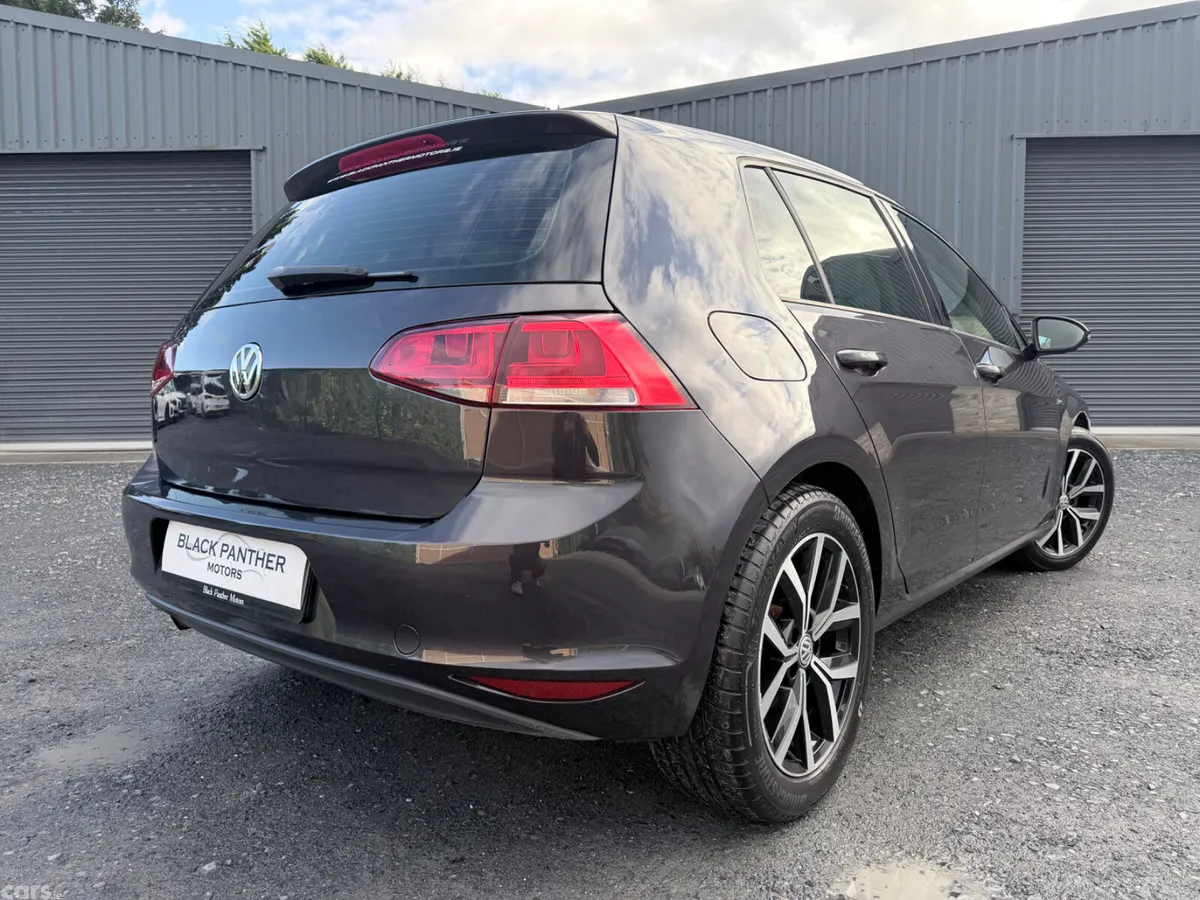 Volkswagen Golf Hatchback, Petrol, 2015, Grey