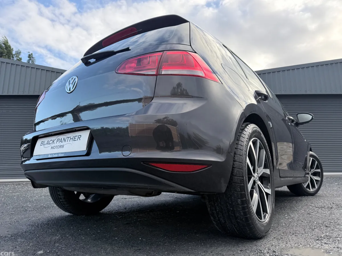 Volkswagen Golf Hatchback, Petrol, 2015, Grey