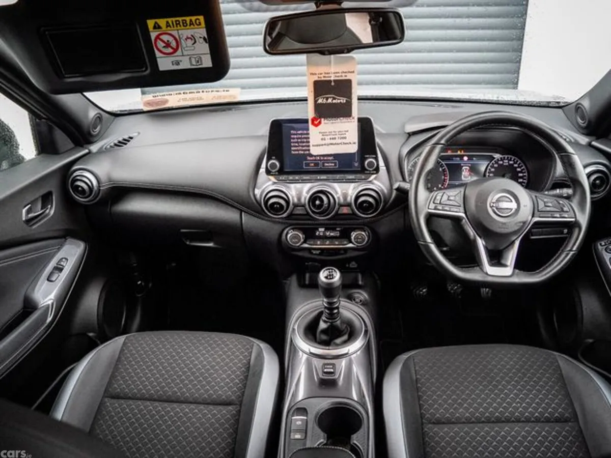 Nissan Juke MPV, Petrol, 2024, Grey