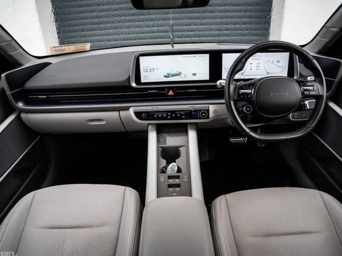 Hyundai IONIQ 6 Saloon, Electric, 2024, Black