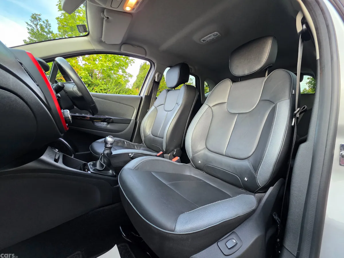Renault Captur Hatchback, Diesel, 2017, Grey