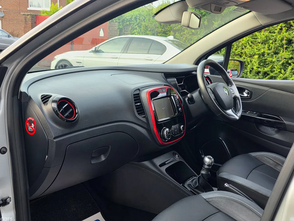 Renault Captur Hatchback, Diesel, 2017, Grey