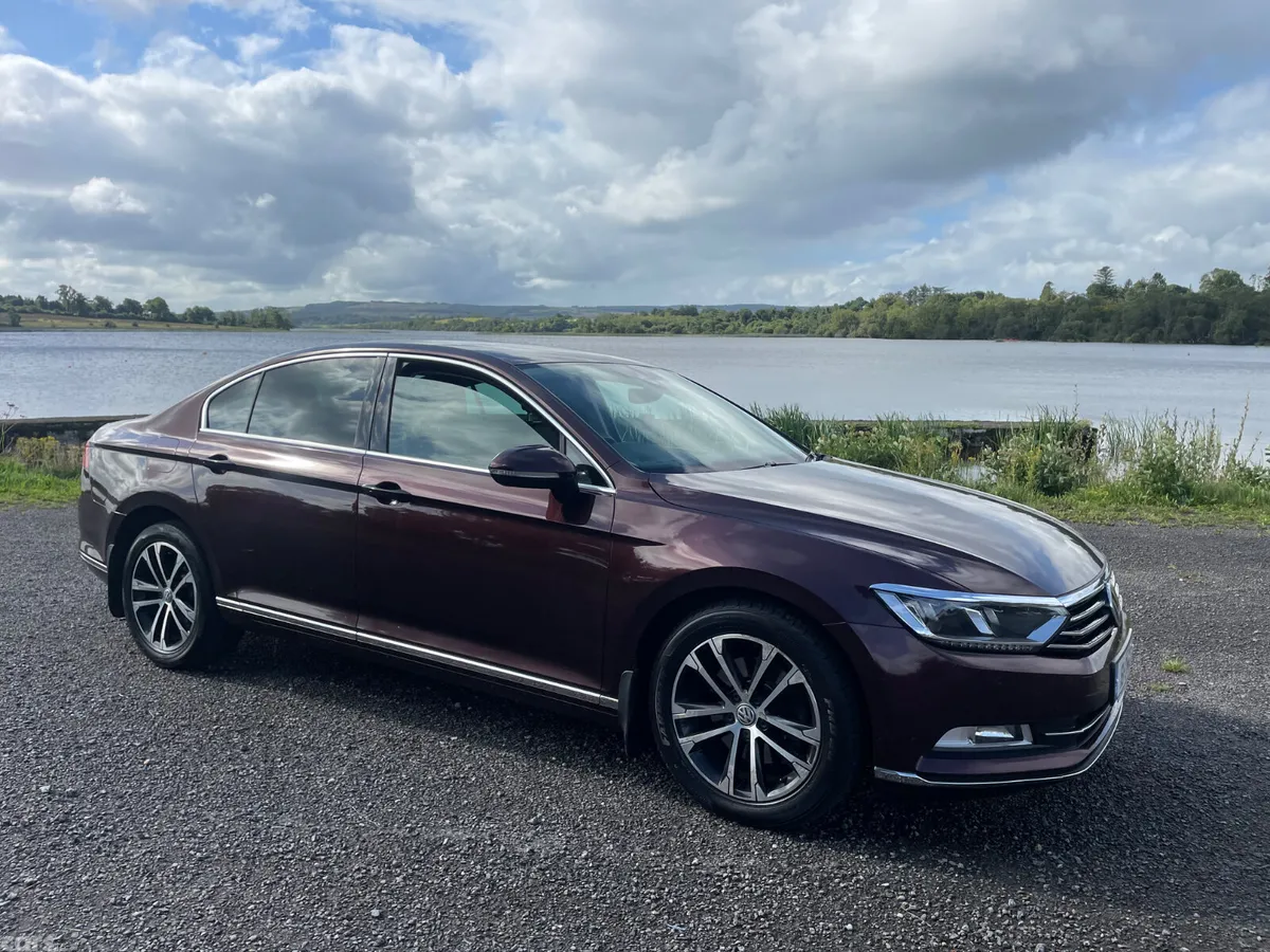 Volkswagen Passat Saloon, Diesel, 2018, Red