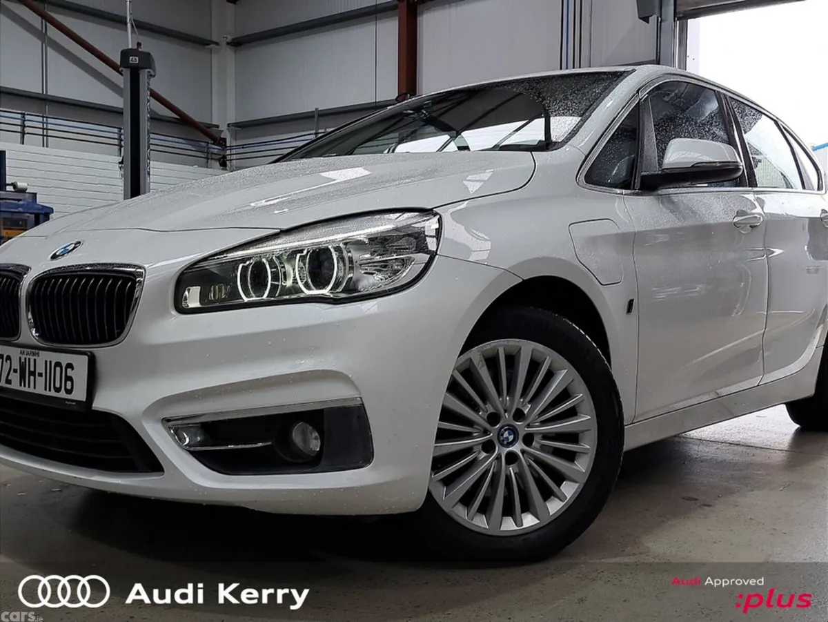 BMW 2-Series Hatchback, Petrol Hybrid, 2017, White
