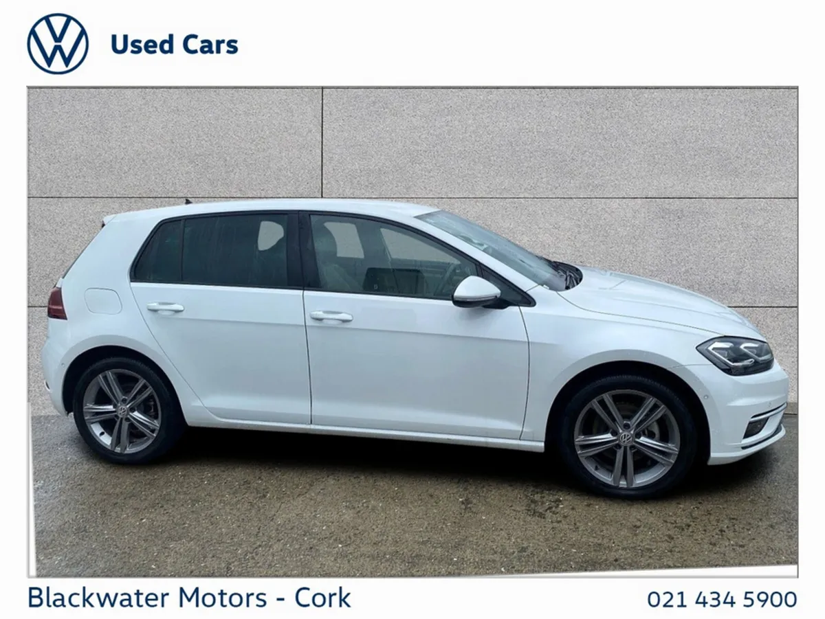 Volkswagen Golf Hatchback, Petrol, 2019, 