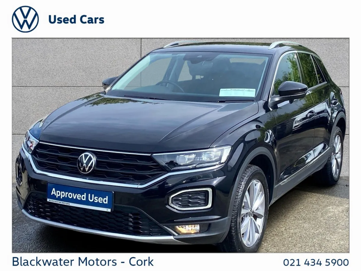 Volkswagen T-Roc Hatchback, Petrol, 2021, 