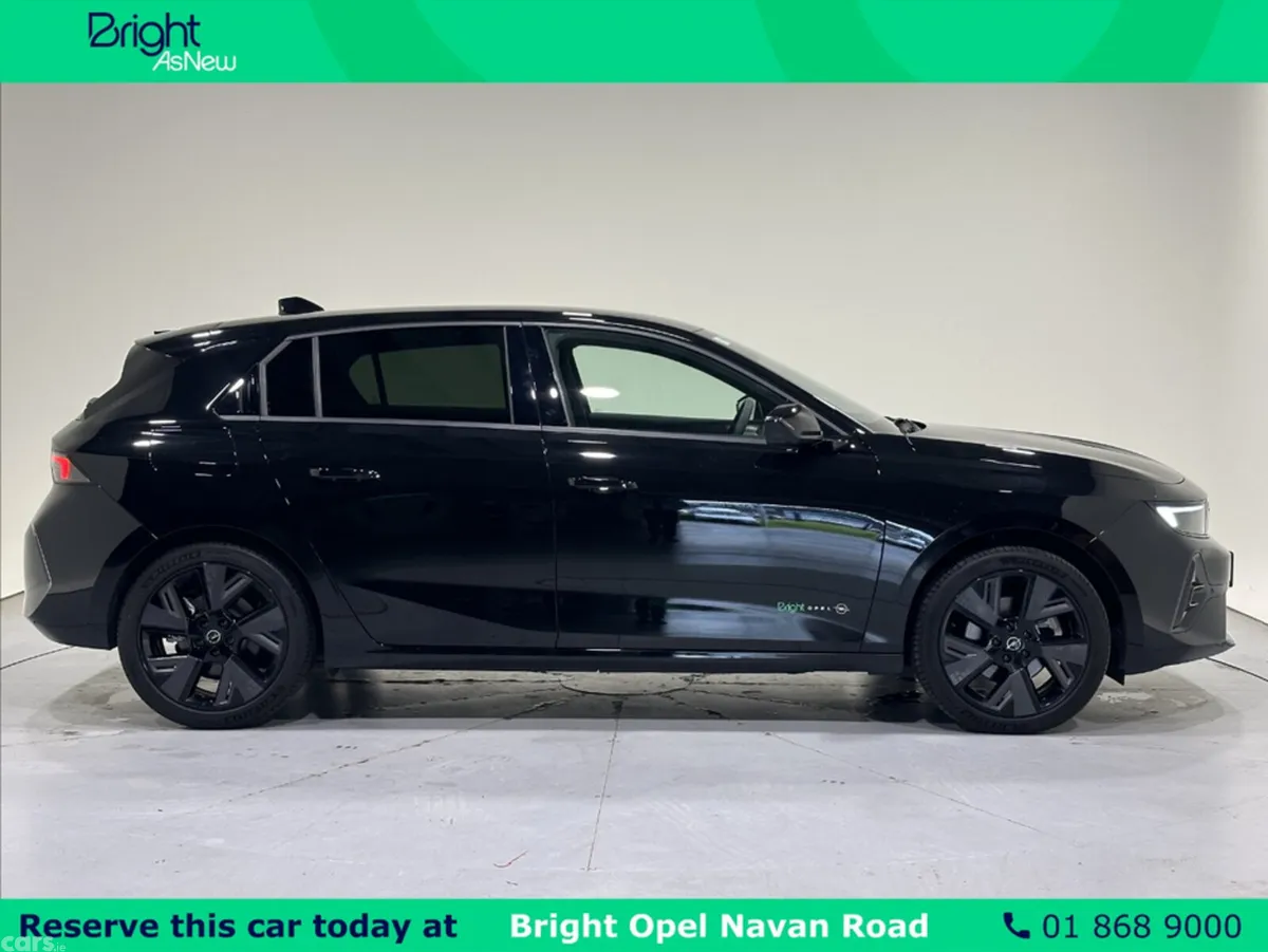 Opel Astra Hatchback, Electric, 2026, Black