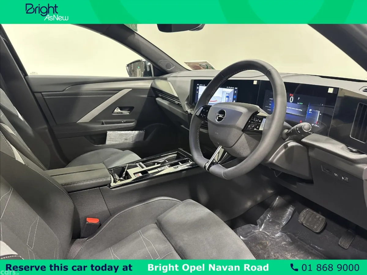 Opel Astra Hatchback, Electric, 2026, Black