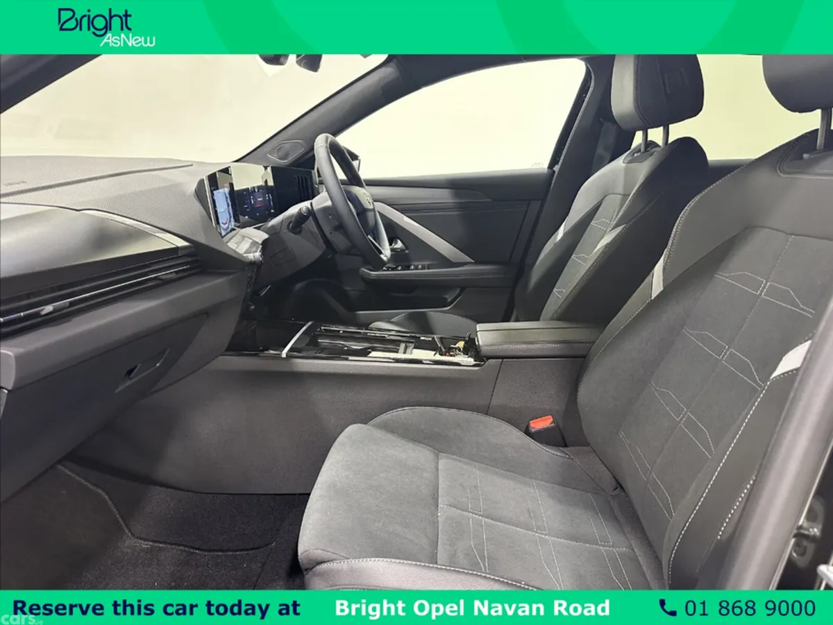 Opel Astra Hatchback, Electric, 2026, Black