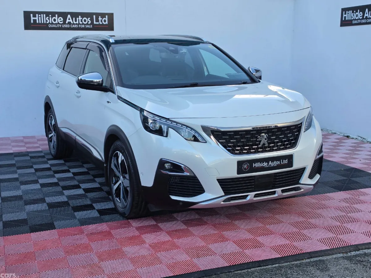 Peugeot 5008 MPV, Diesel, 2018, White