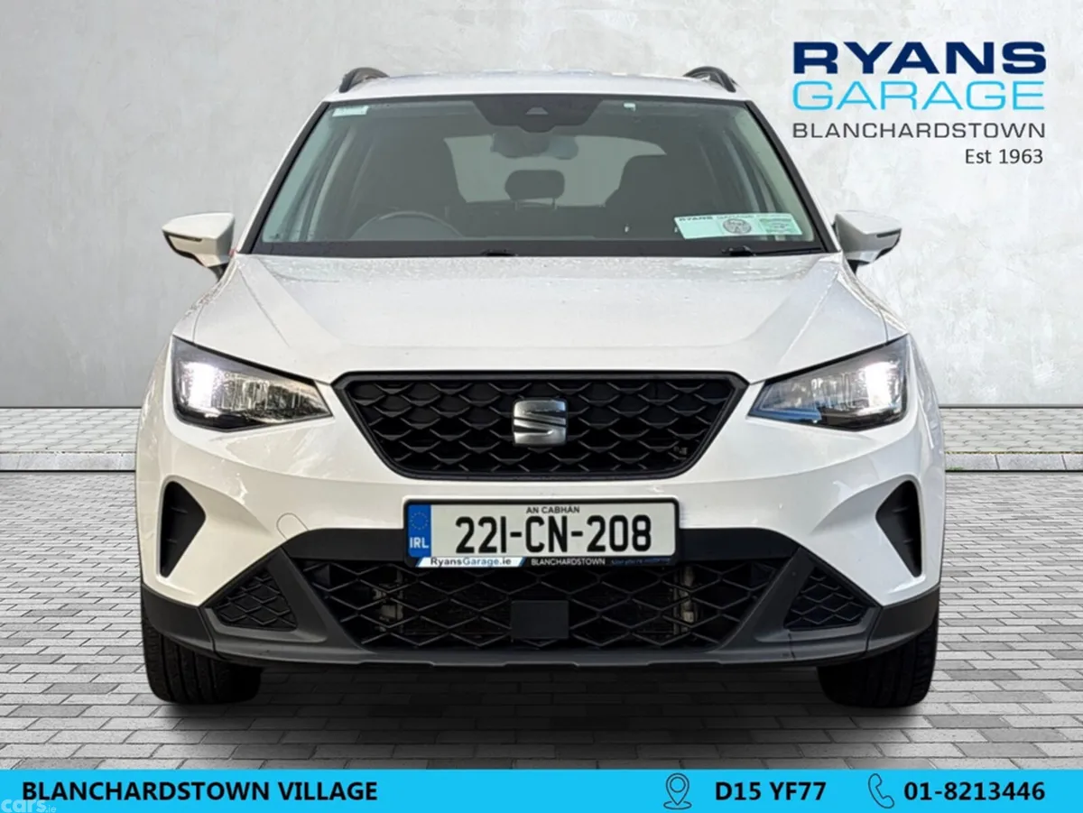 SEAT Arona Hatchback, Petrol, 2022, White
