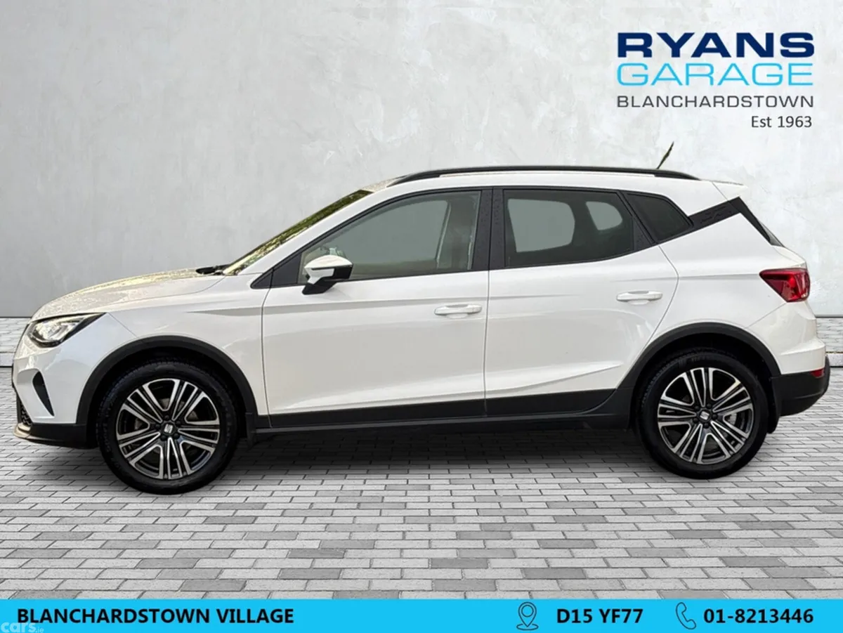 SEAT Arona Hatchback, Petrol, 2022, White