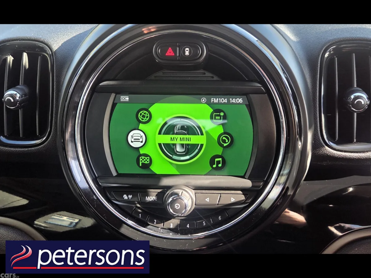 Mini Countryman Hatchback, Petrol Plug-in Hybrid, 2018, Green