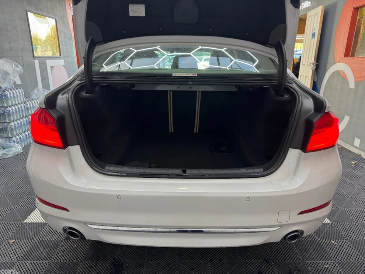BMW 5-Series Saloon, Diesel, 2018, White