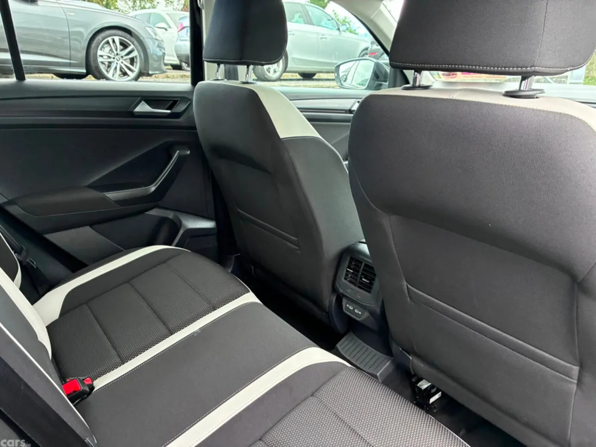 Volkswagen T-Roc SUV, Diesel, 2021, Black