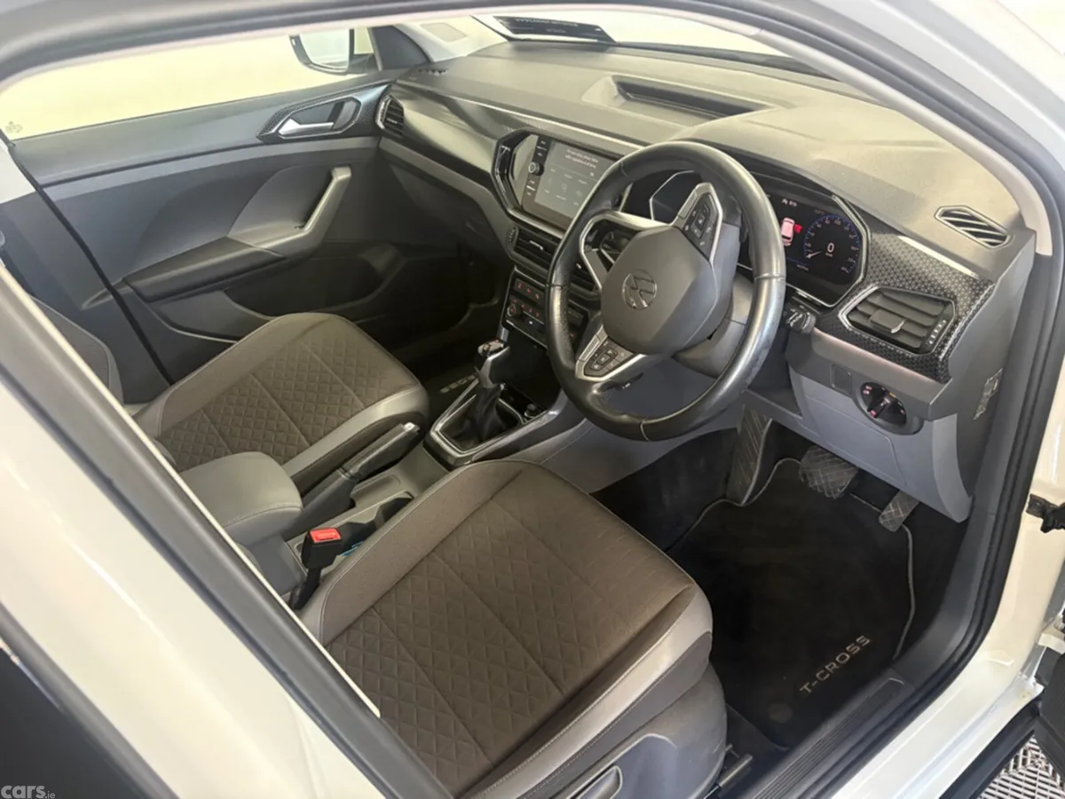Volkswagen T-Cross SUV, Petrol, 2021, White