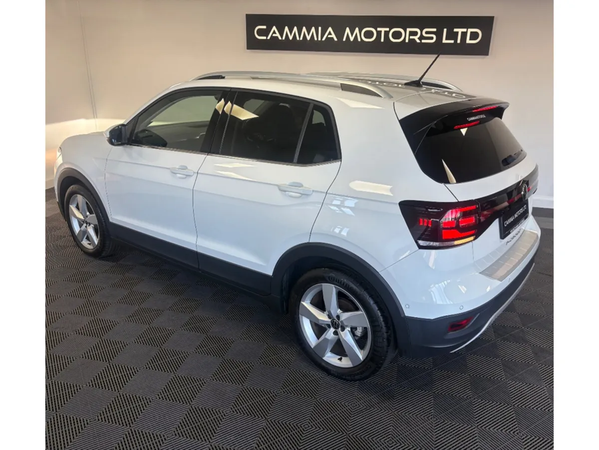 Volkswagen T-Cross SUV, Petrol, 2021, White