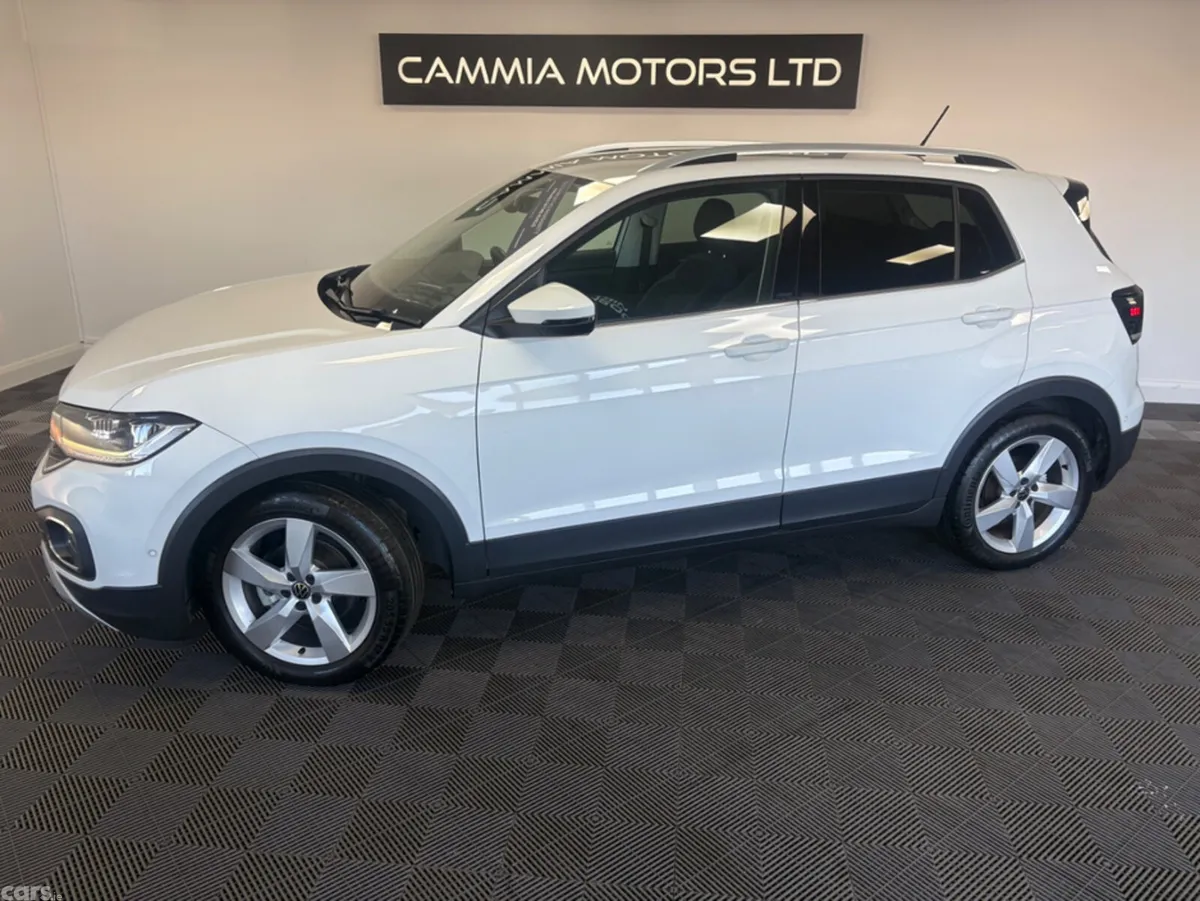 Volkswagen T-Cross SUV, Petrol, 2021, White