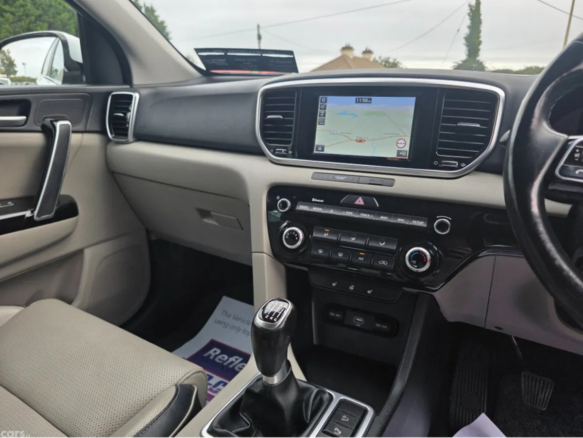 Kia Sportage MPV, Diesel Hybrid, 2020, White