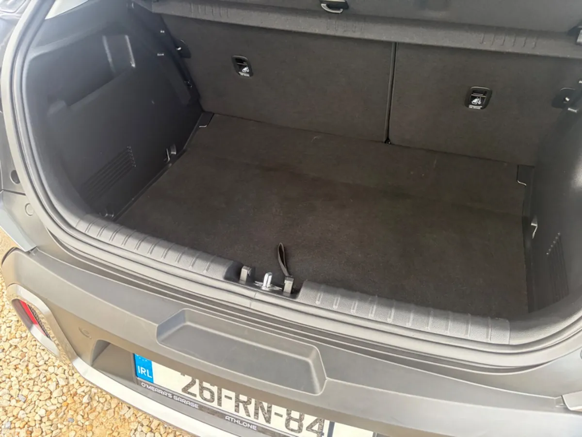 Kia Stonic SUV, Petrol, 2026, Grey