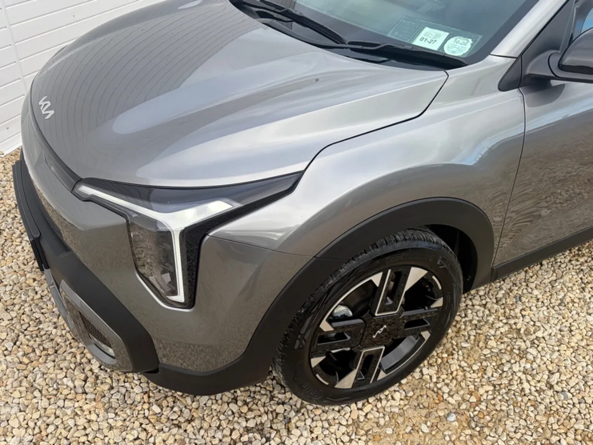 Kia Stonic SUV, Petrol, 2026, Grey