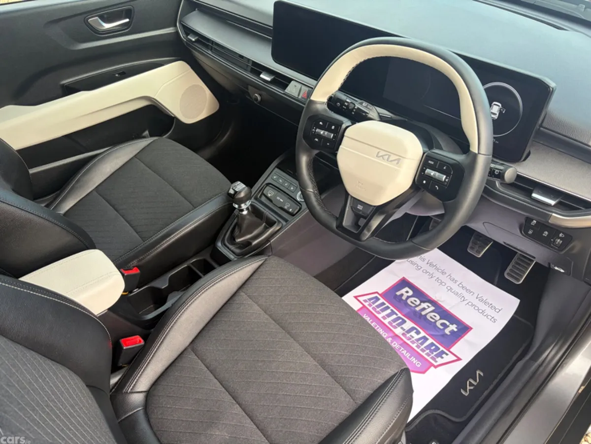 Kia Stonic SUV, Petrol, 2026, Grey