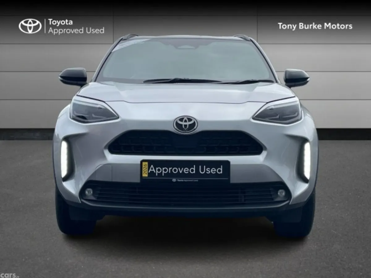 Toyota Yaris Cross SUV, Petrol Hybrid, 2026, Silver