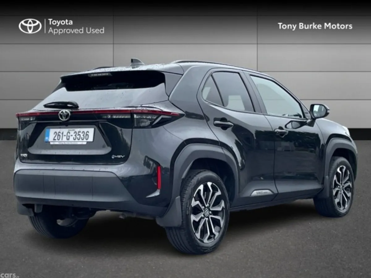 Toyota Yaris Cross SUV, Petrol Hybrid, 2026, Black
