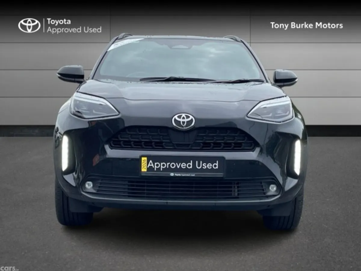 Toyota Yaris Cross SUV, Petrol Hybrid, 2026, Black
