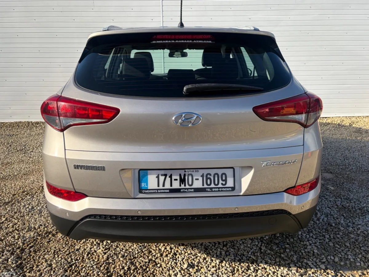 Hyundai Tucson MPV, Diesel, 2017, White