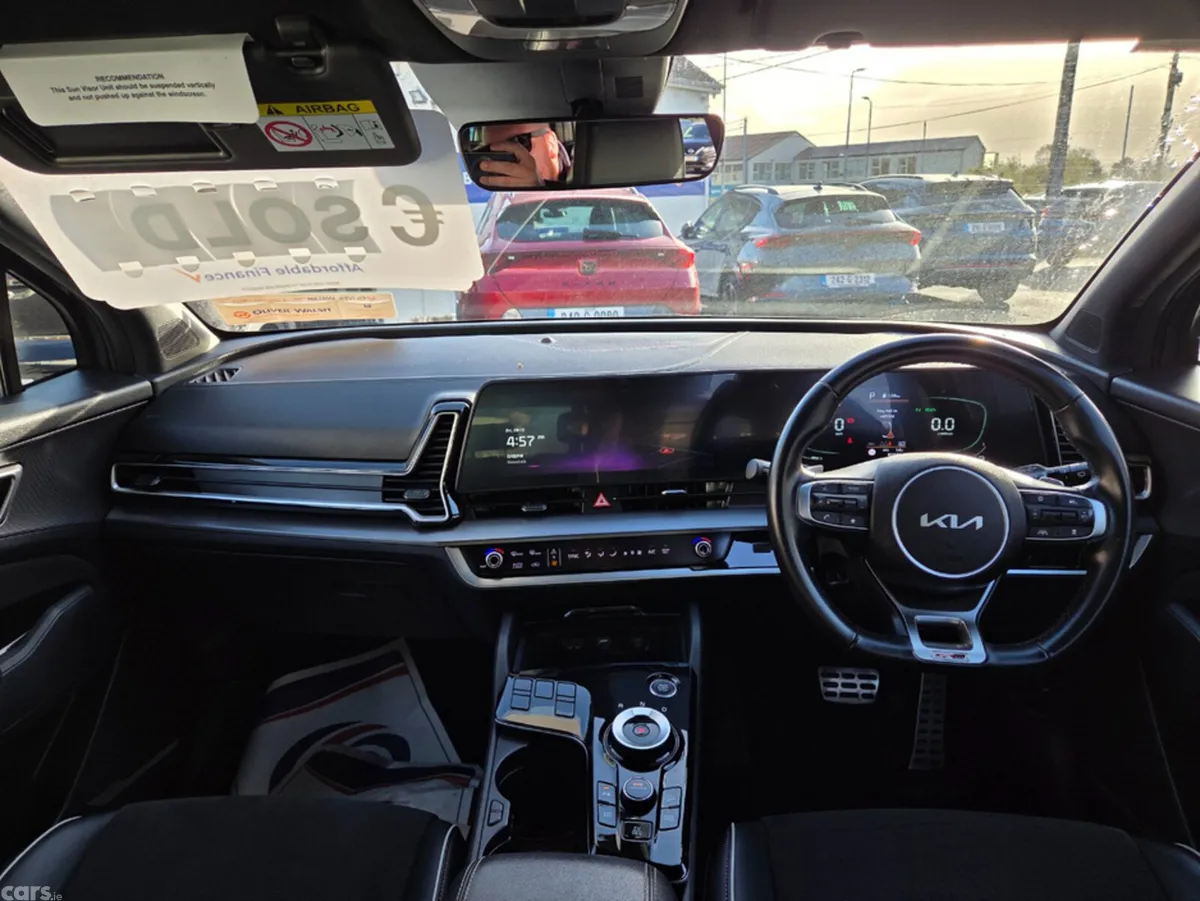 Kia Sportage Estate, Petrol Plug-in Hybrid, 2023, Grey