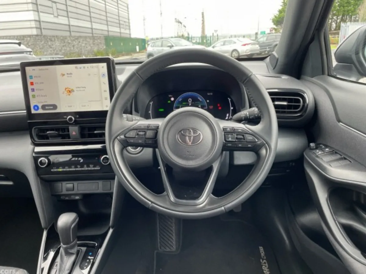 Toyota Yaris Cross SUV, Petrol Hybrid, 2026, Black