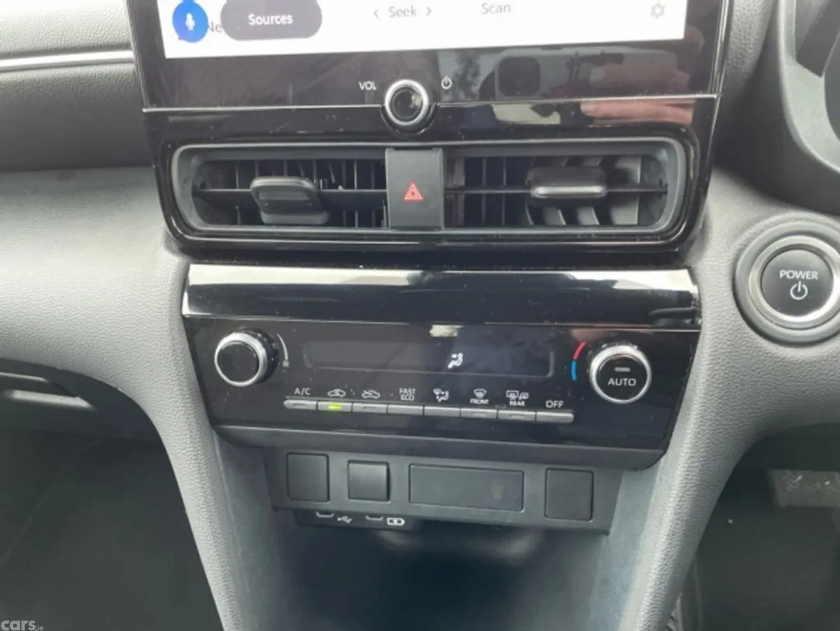 Toyota Yaris Cross SUV, Petrol Hybrid, 2026, Black