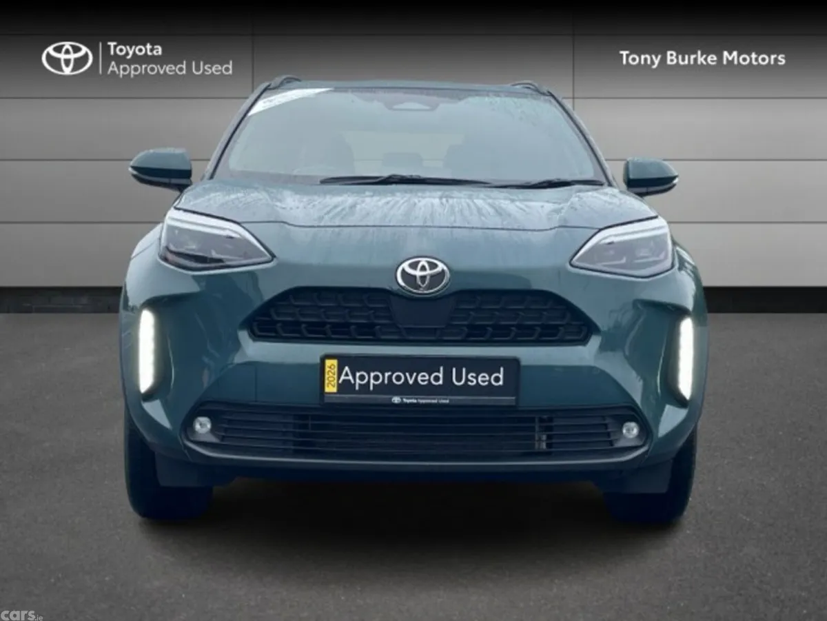 Toyota Yaris Cross SUV, Petrol Hybrid, 2026, Green