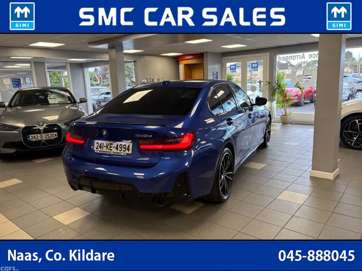 BMW 3-Series Saloon, Petrol Hybrid, 2024, Blue