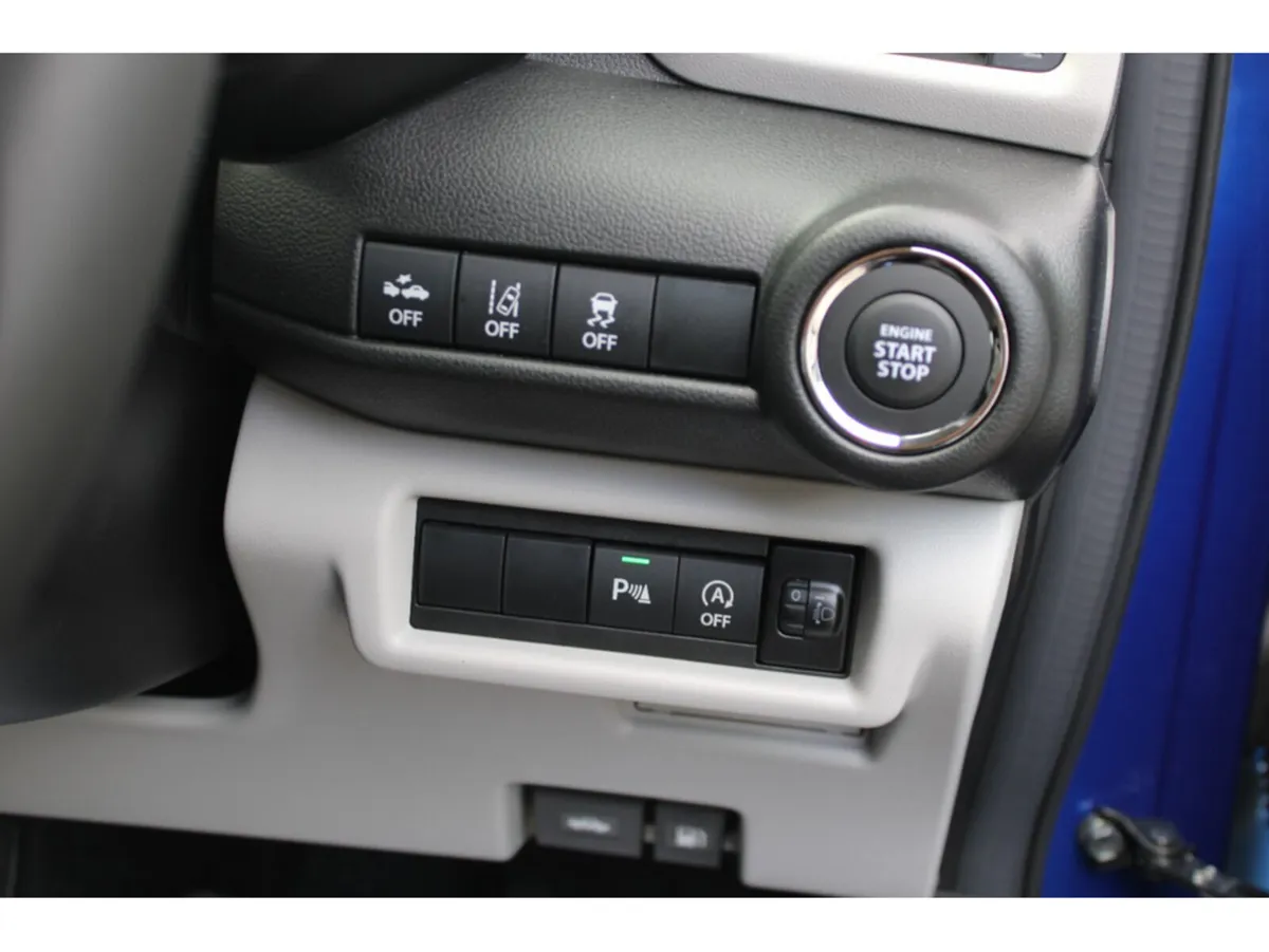 Suzuki Swift Hatchback, Petrol Hybrid, 2026, Blue