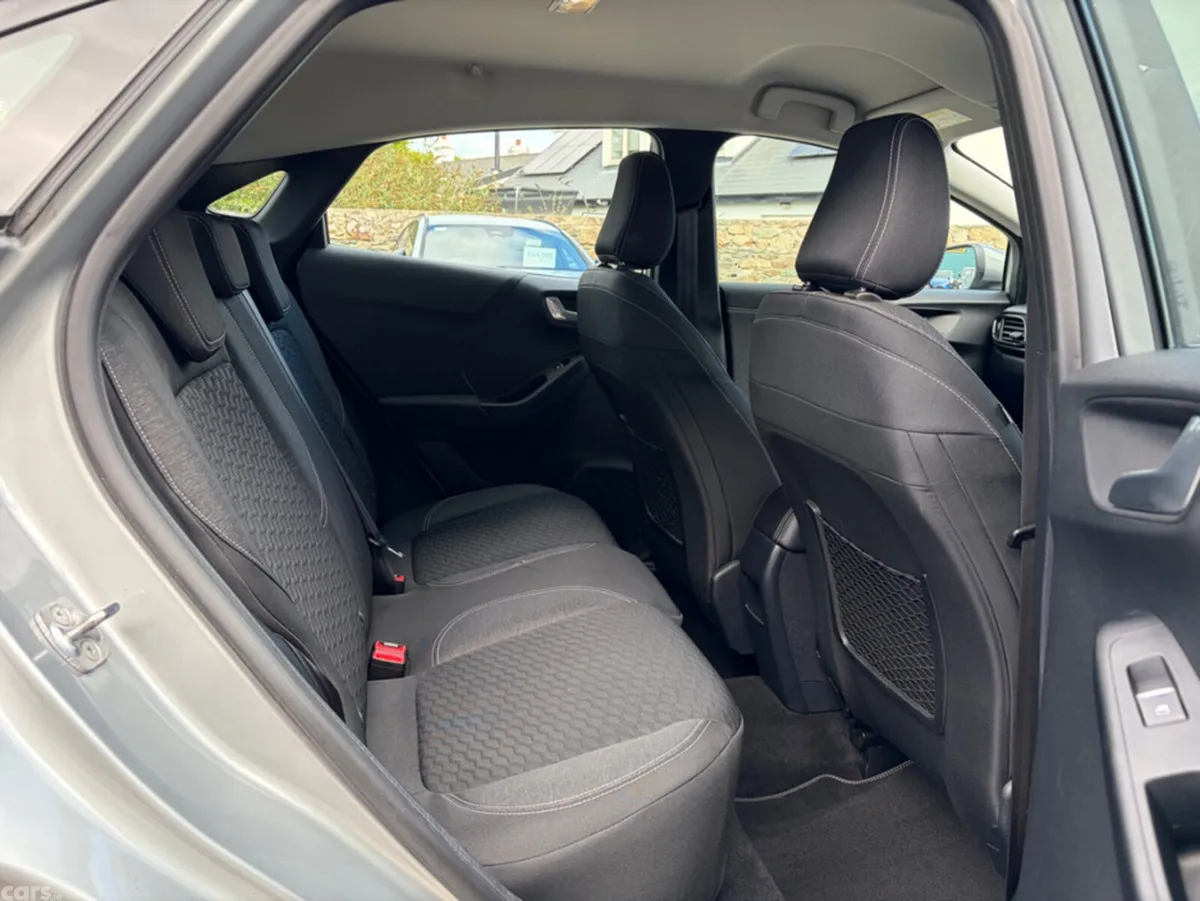 Ford Puma MPV, Petrol, 2020, Grey