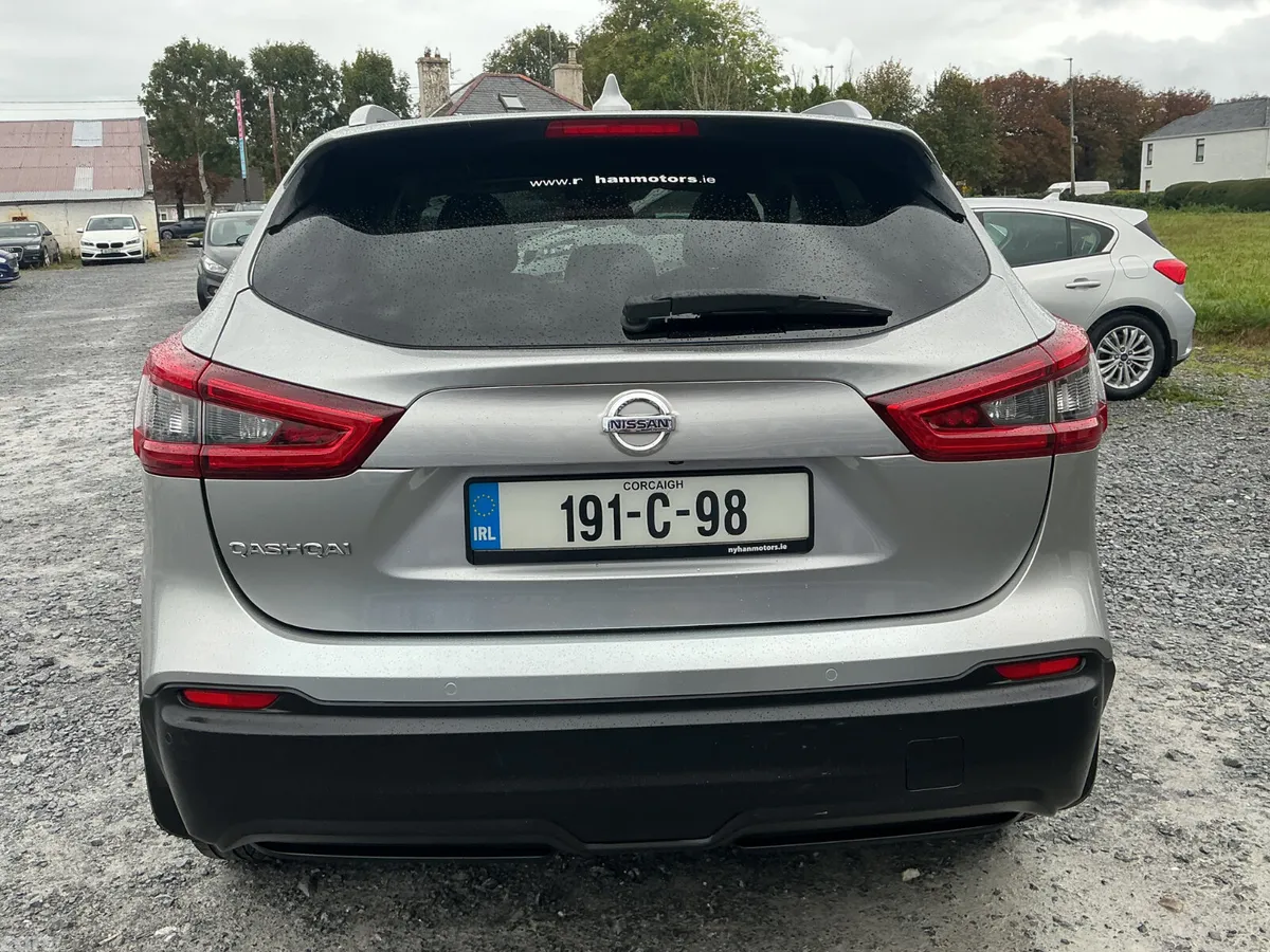 Nissan Qashqai MPV, Diesel, 2019, Grey
