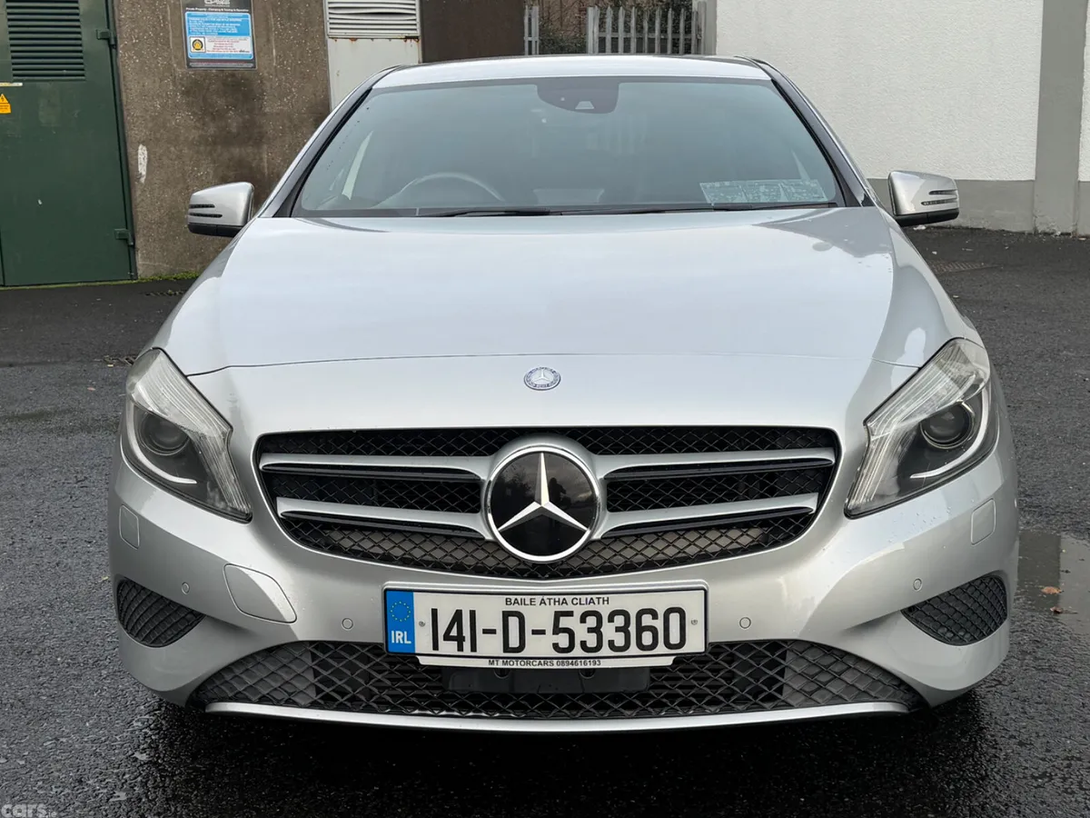 Mercedes-Benz A-Class Hatchback, Petrol, 2014, Silver