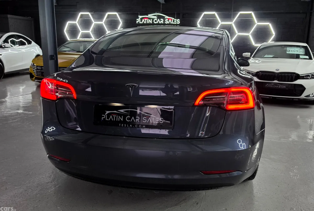 Tesla Model 3 Saloon, Electric, 2020, Grey