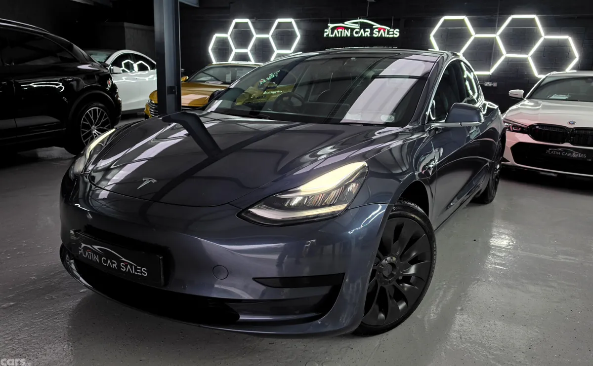 Tesla Model 3 Saloon, Electric, 2020, Grey