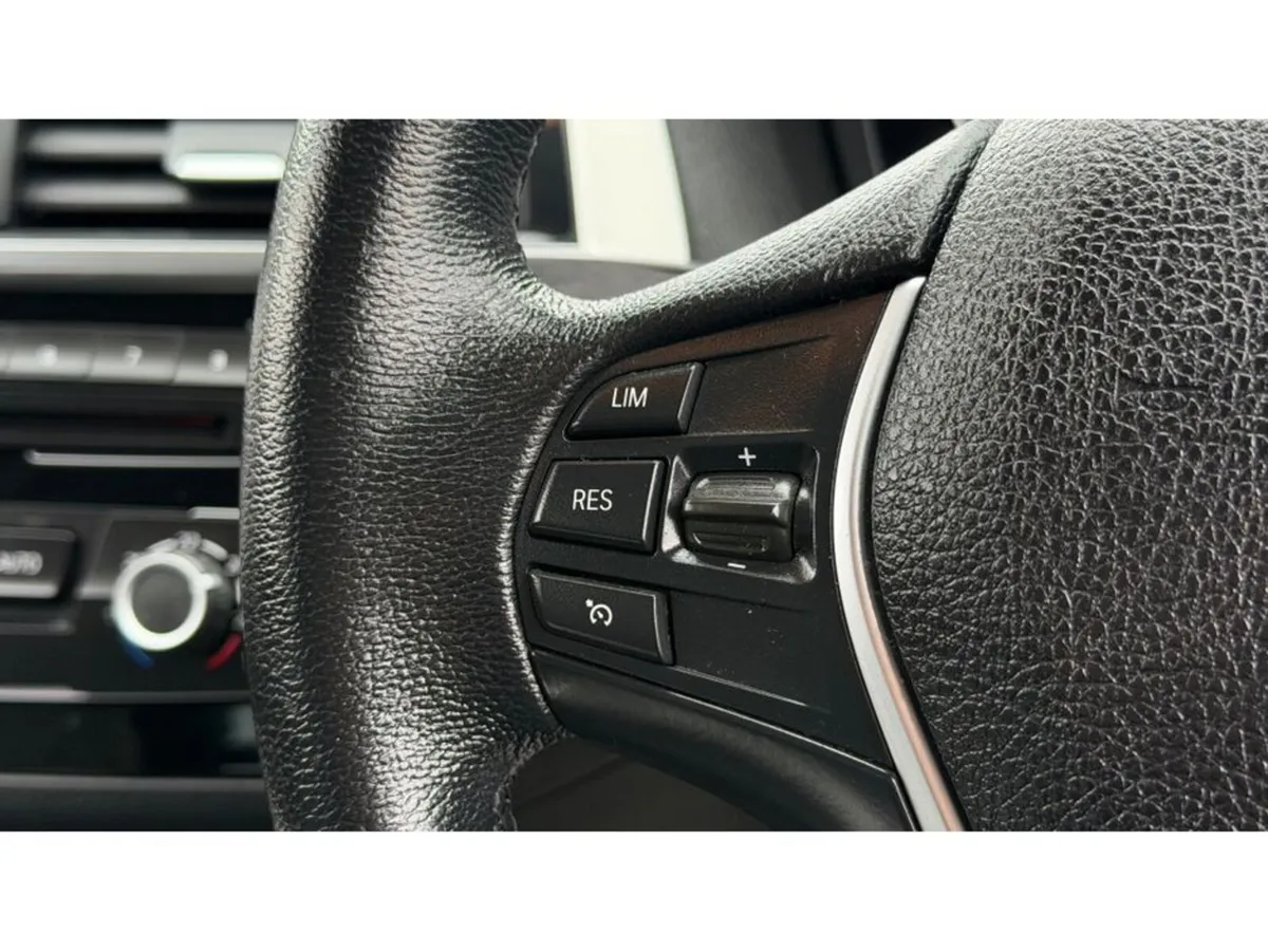 BMW 1-Series Hatchback, Diesel, 2018, Blue