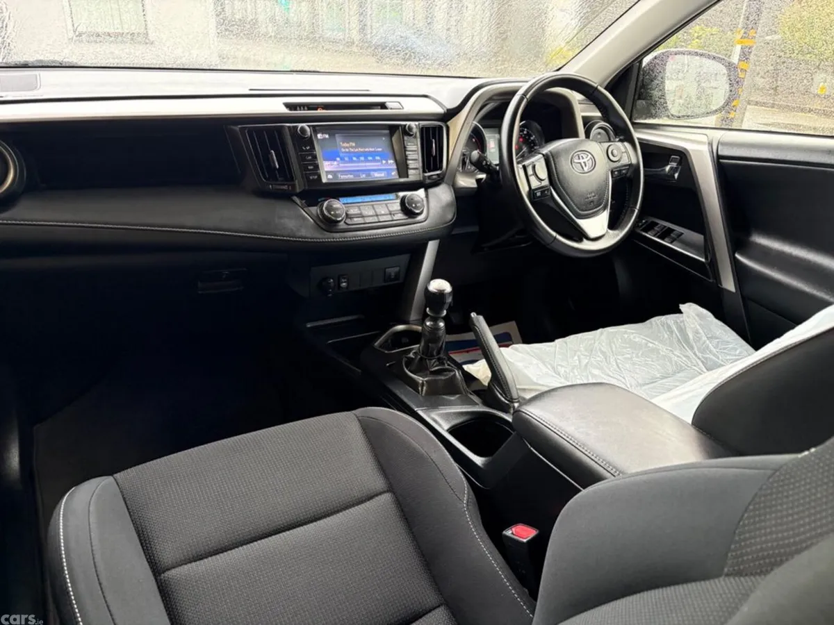 Toyota RAV4 SUV, Diesel, 2016, Silver