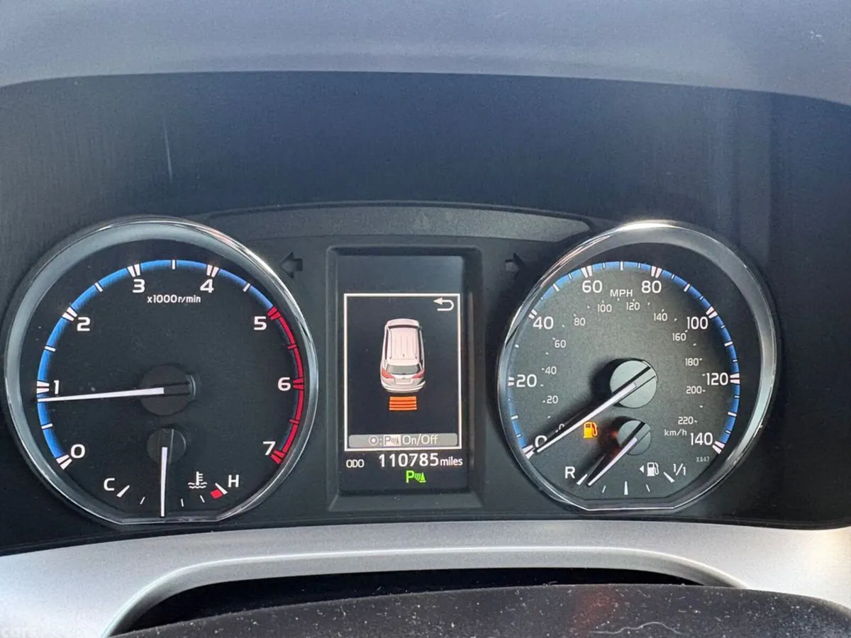 Toyota RAV4 SUV, Diesel, 2016, Silver