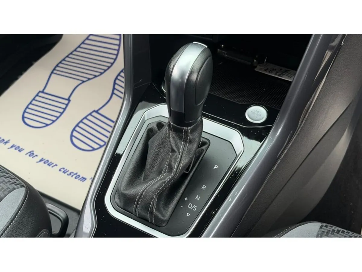 Volkswagen T-Roc SUV, Diesel, 2021, White